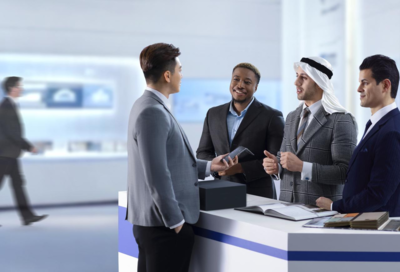 訊飛雙屏翻譯機2.0 五麥陣列與AI降噪引擎，打造會議服務的雙重護盾